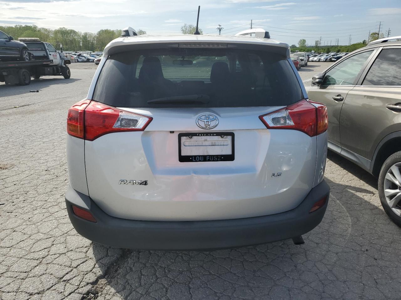 2015 TOYOTA RAV4 LE - Image 6