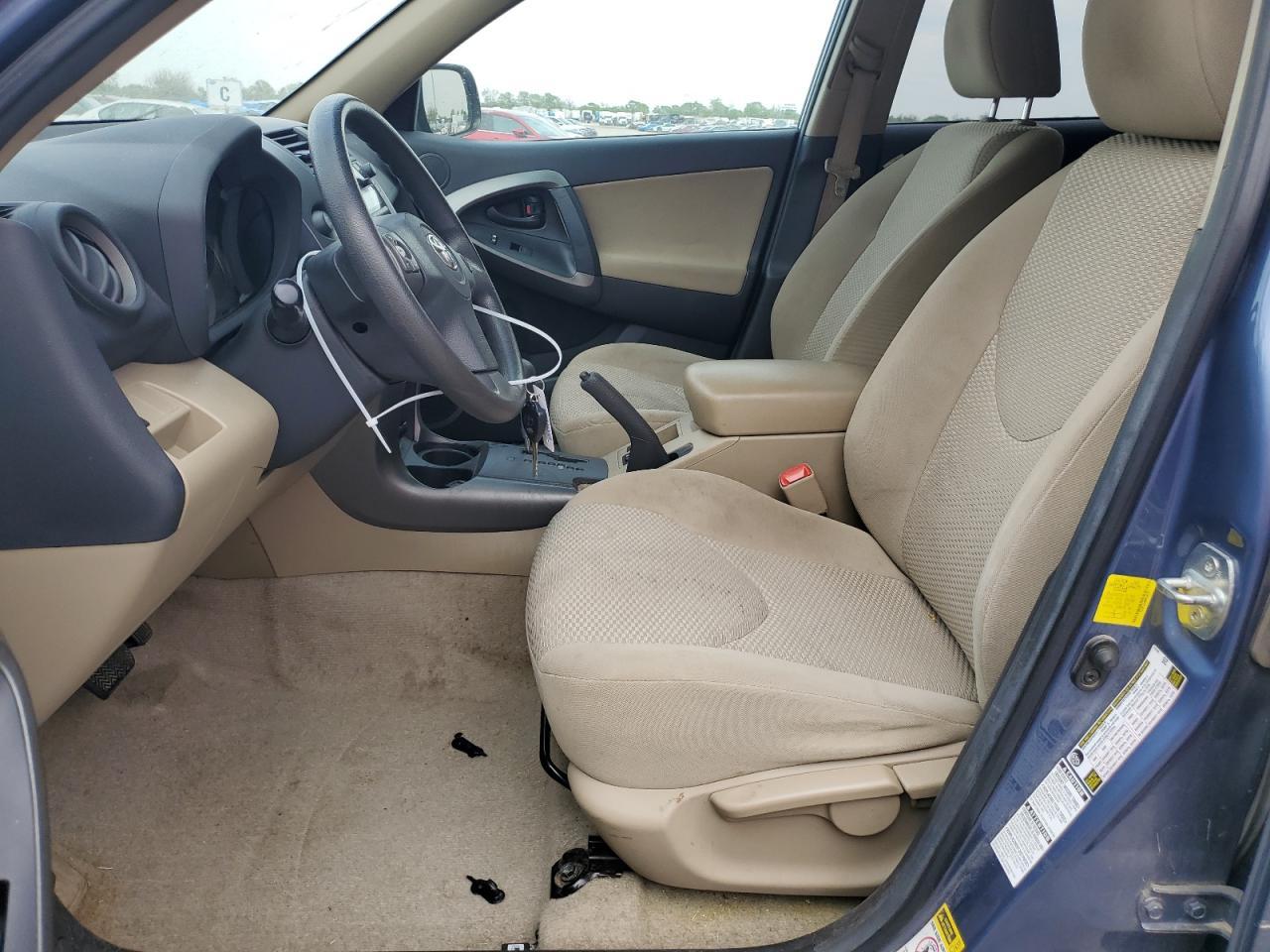 2011 TOYOTA RAV4 - Image 7
