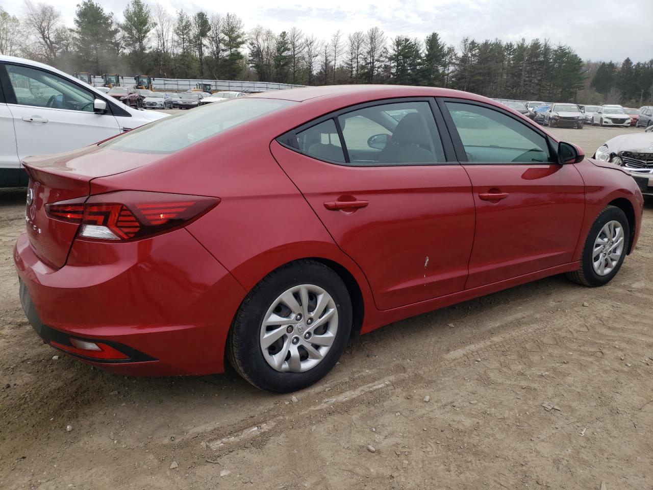 2019 HYUNDAI ELANTRA SE - Фото 3
