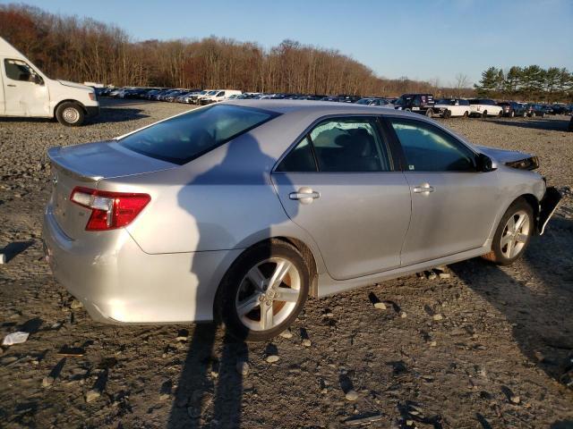 2014 Toyota Camry L - Фото 3