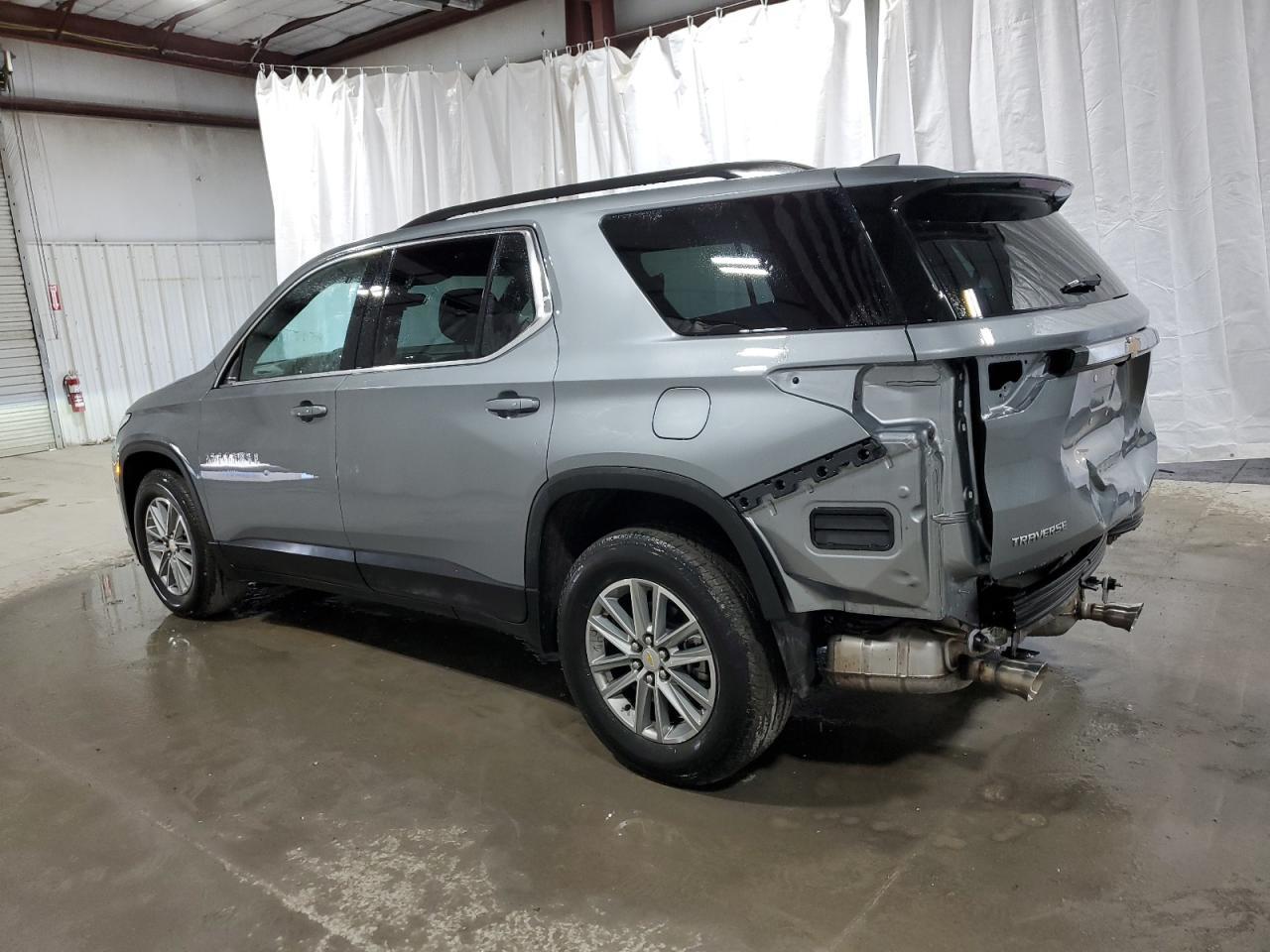 2023 CHEVROLET TRAVERSE L - Фото 2