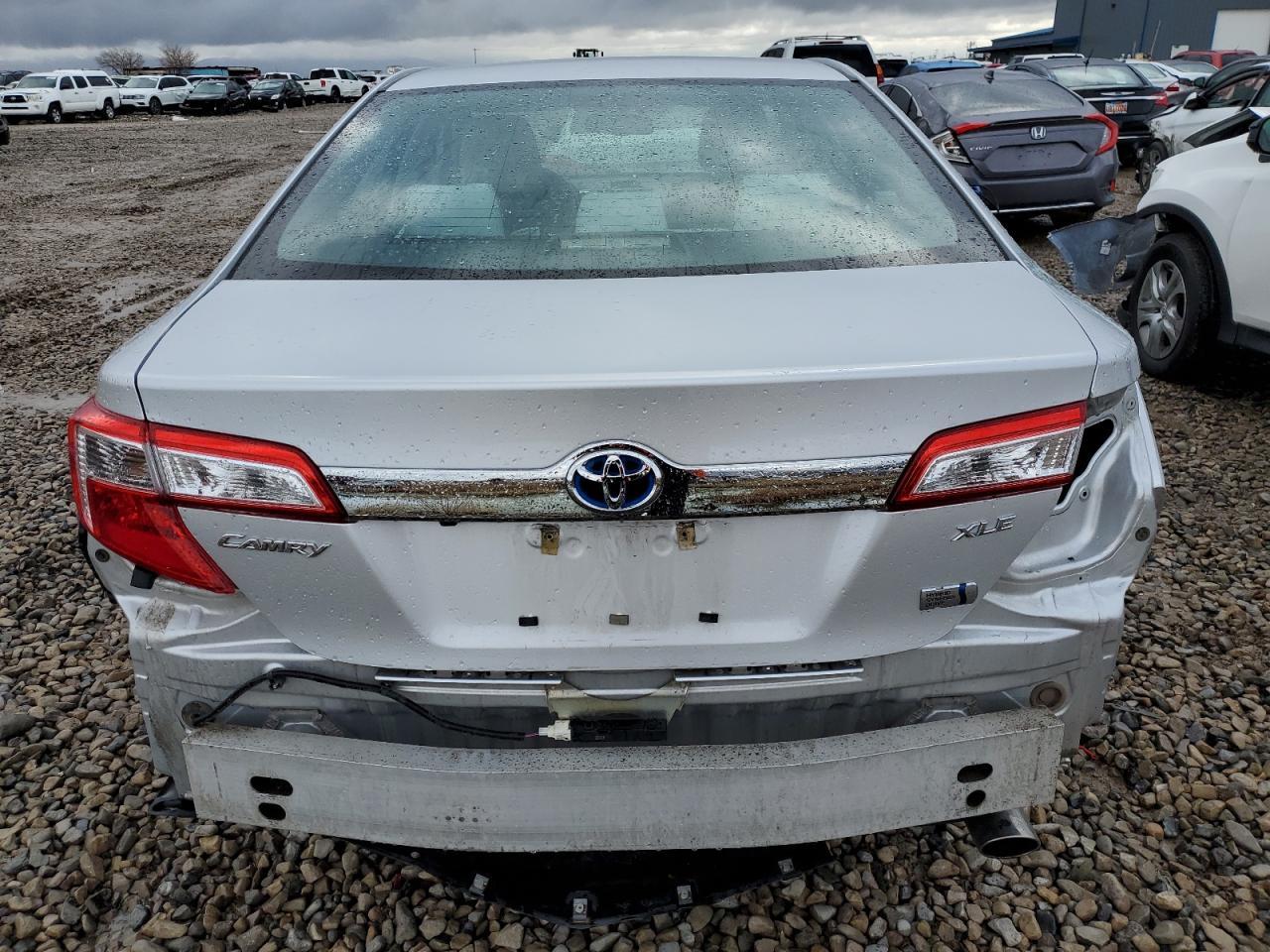 2012 TOYOTA CAMRY HYBR - Фото 6