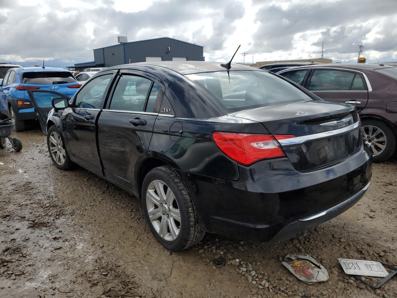 2013 CHRYSLER 200 LX - Image 2