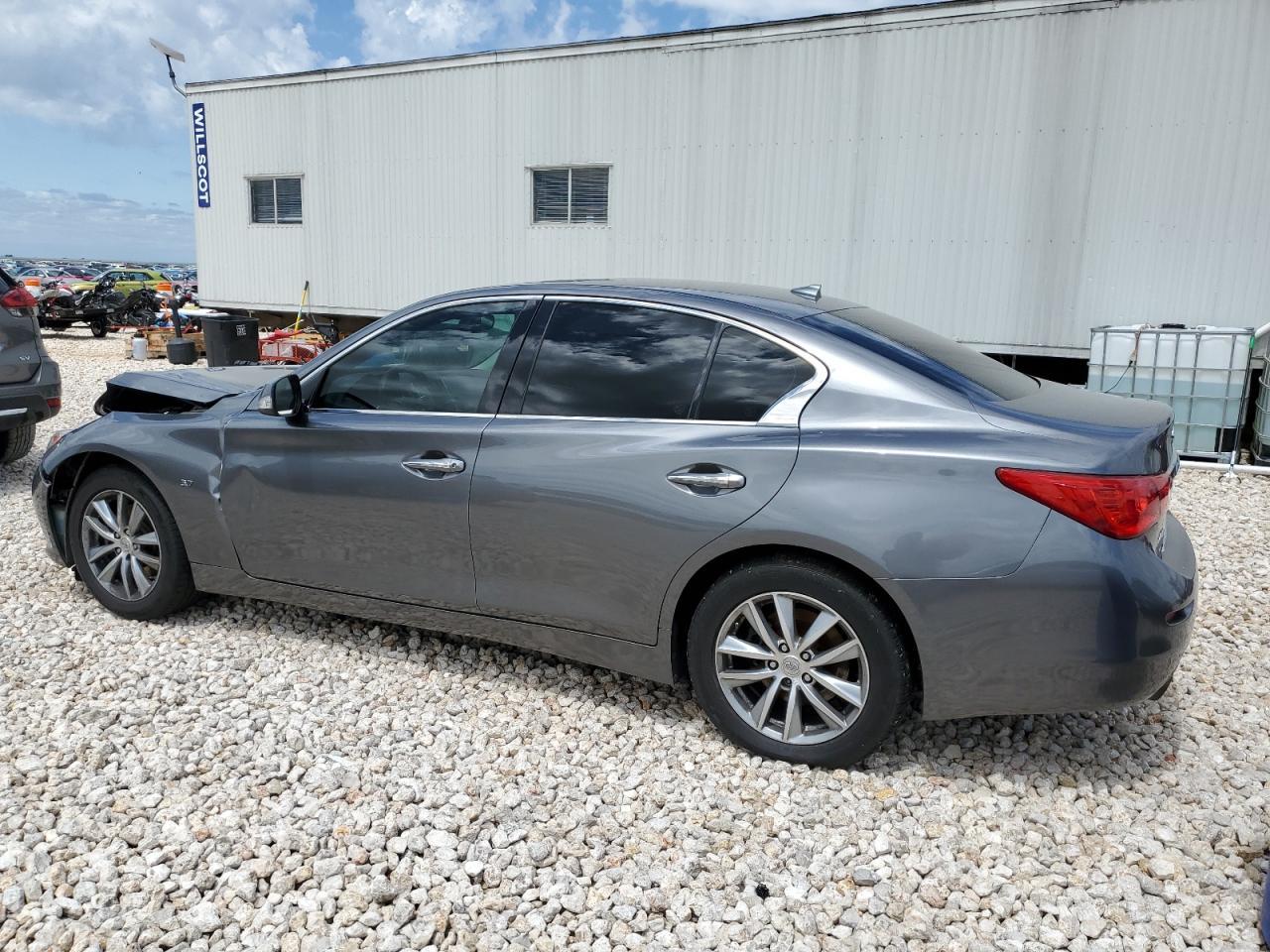 2015 INFINITI Q50 BASE - Фото 2