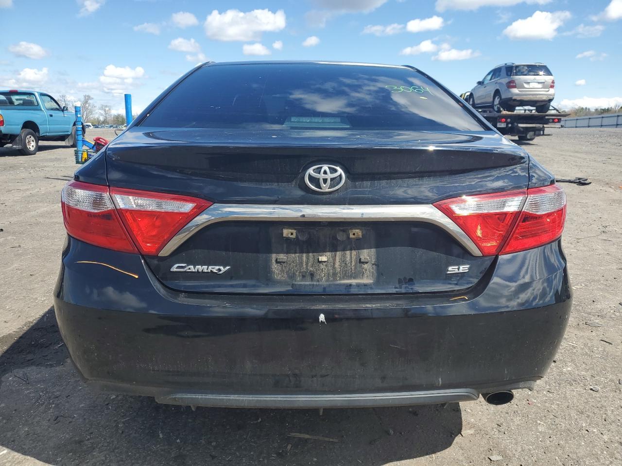 2016 TOYOTA CAMRY LE - Фото 6