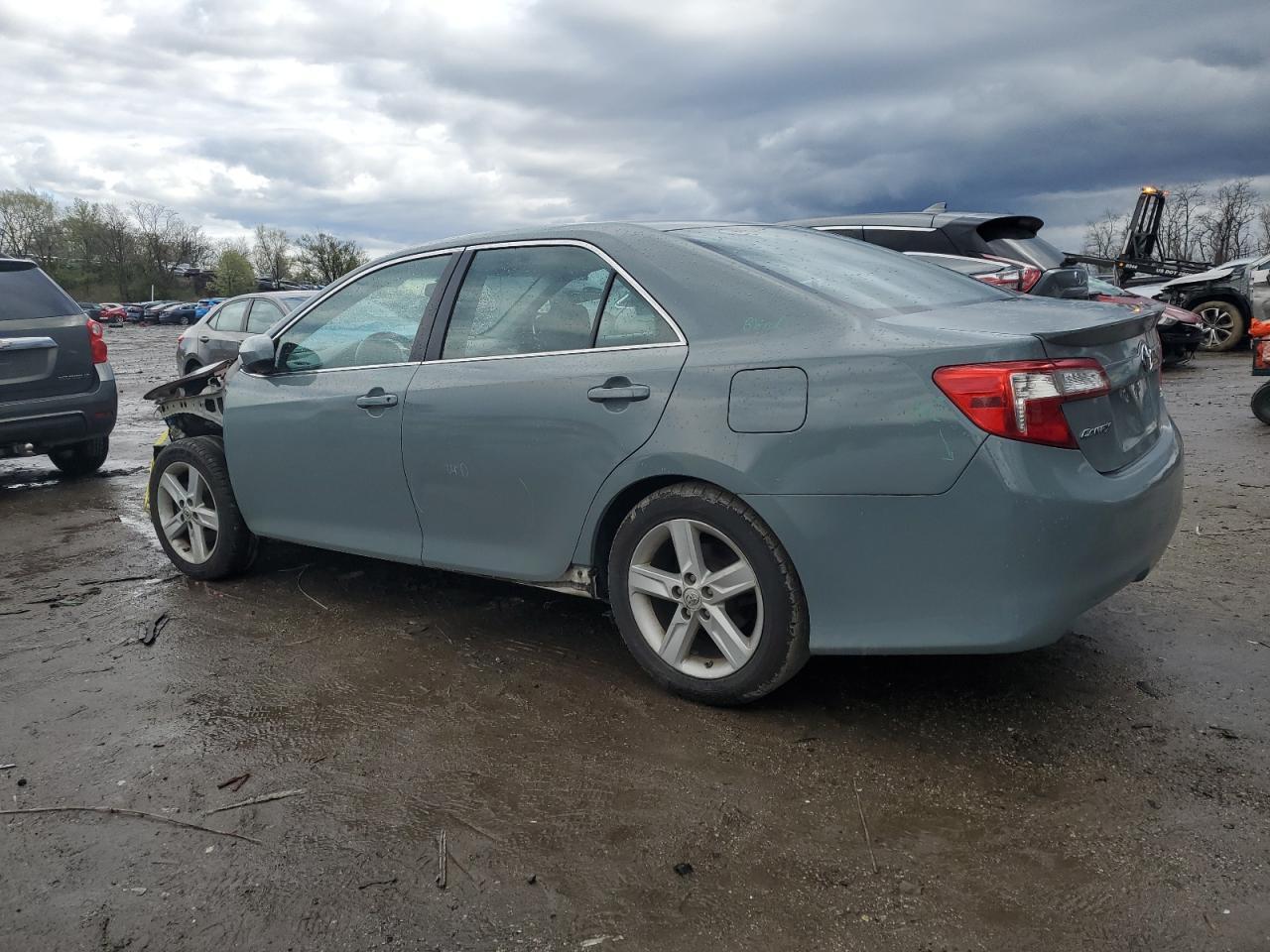 2014 TOYOTA CAMRY L - Image 2