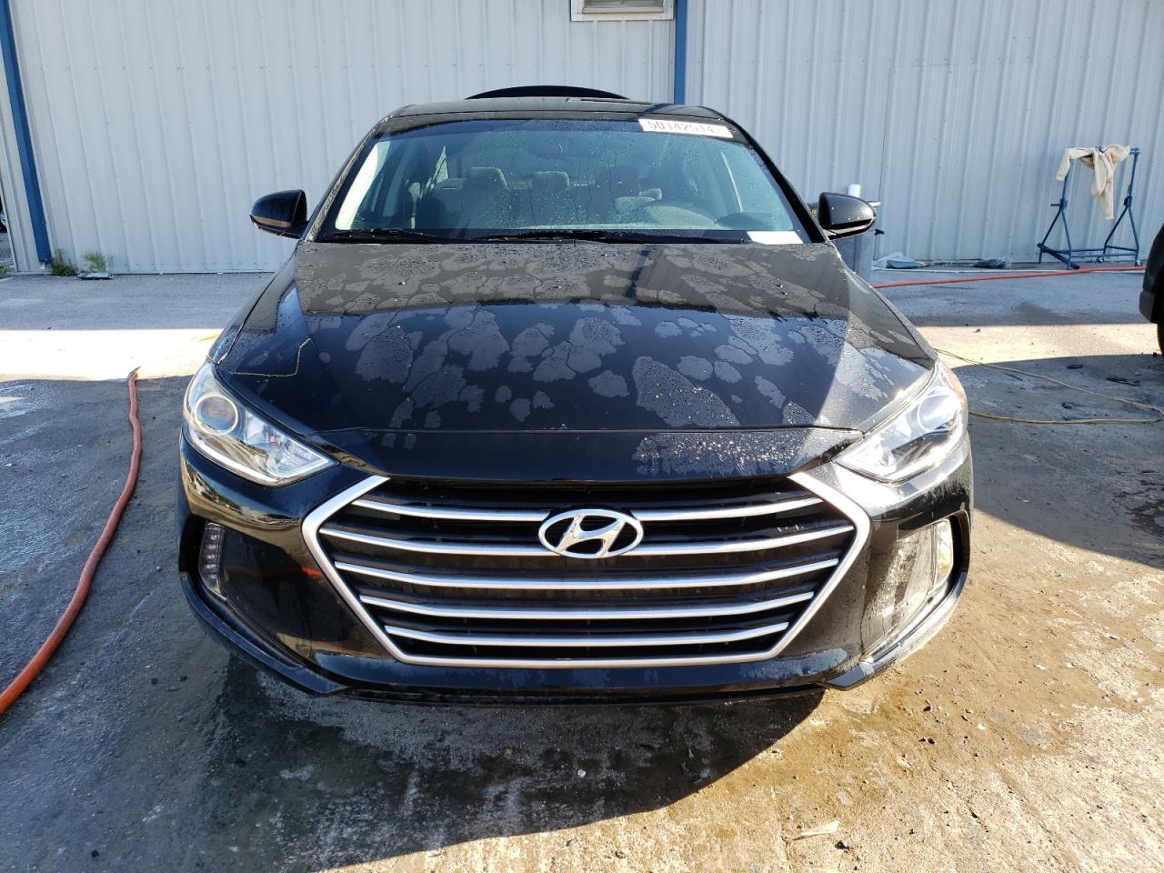 2017 HYUNDAI ELANTRA SE - Image 5