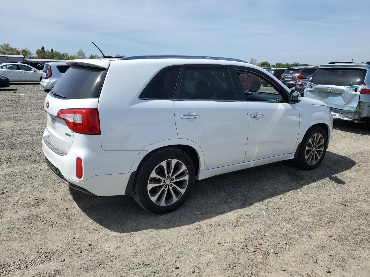 2015 KIA SORENTO SX - Image 3