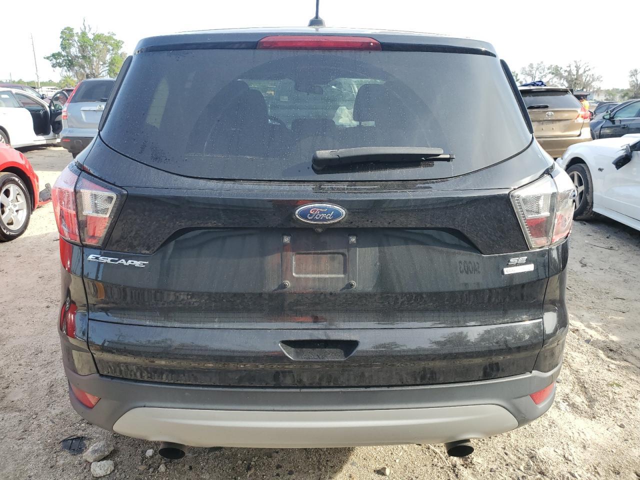 2017 FORD ESCAPE SE - Фото 6