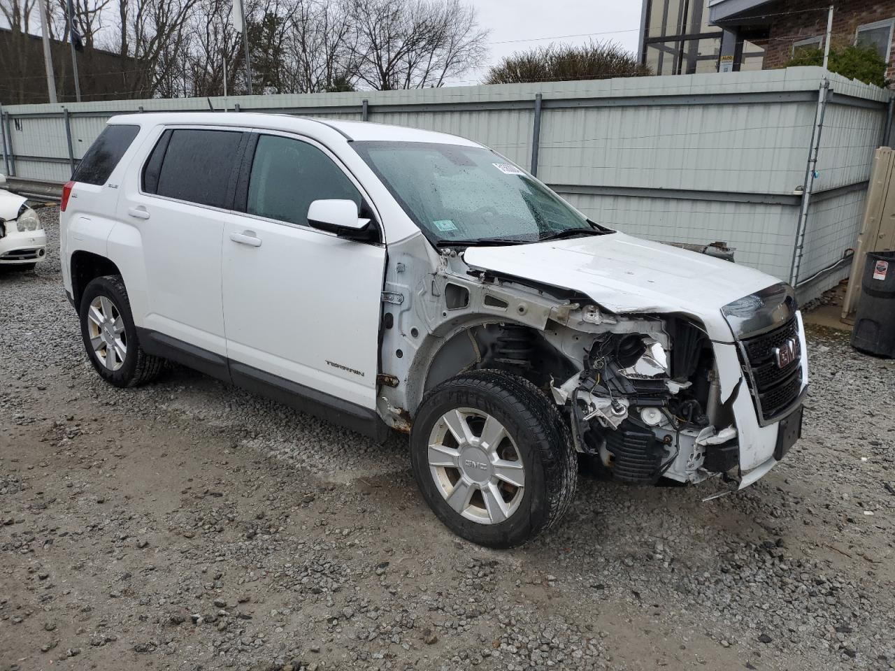 2012 GMC TERRAIN SL - Image 4