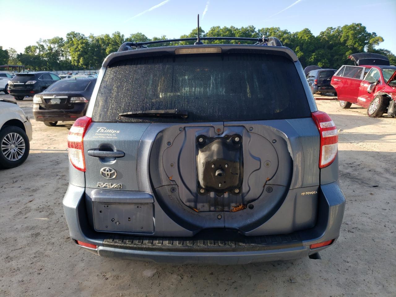 2011 TOYOTA RAV4 - Image 6