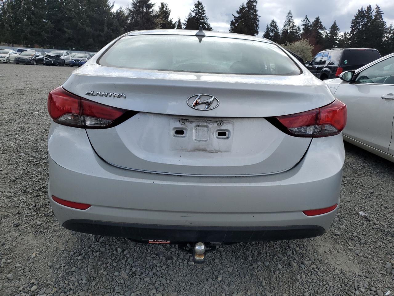 2015 HYUNDAI ELANTRA SE - Фото 6