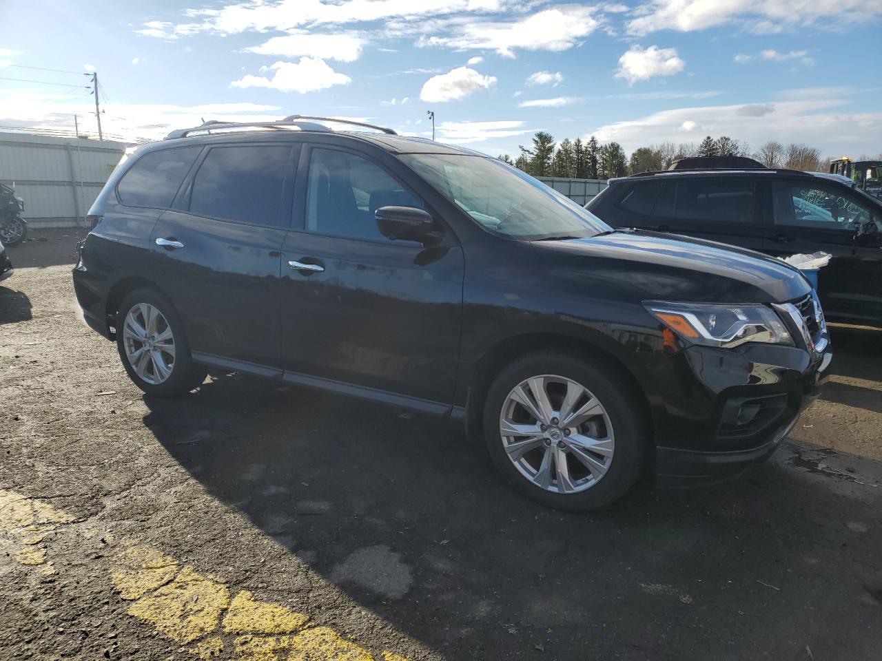 2018 NISSAN PATHFINDER - Фото 4