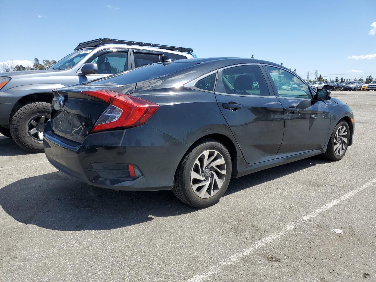 2018 HONDA CIVIC EX - Фото 3