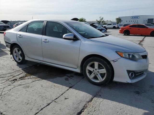 2013 Toyota Camry L - Фото 4