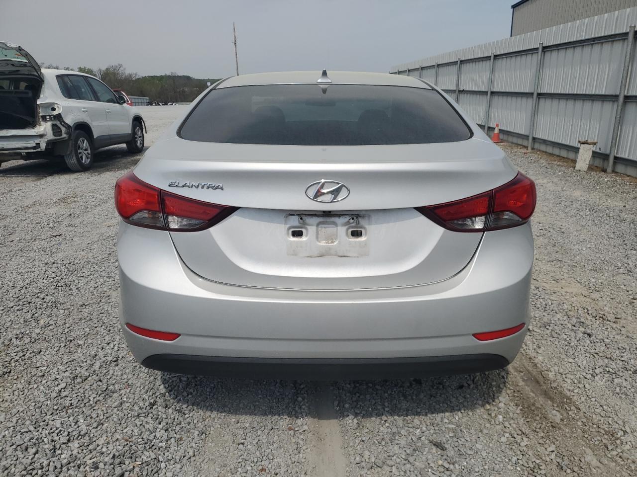 2015 HYUNDAI ELANTRA SE - Фото 6