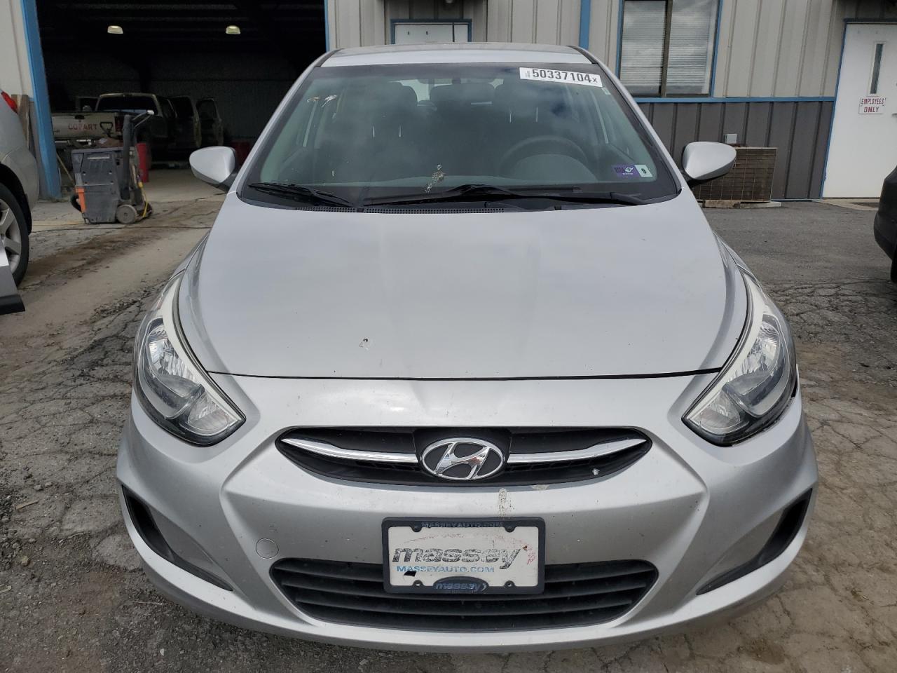 2016 HYUNDAI ACCENT SE - Фото 5