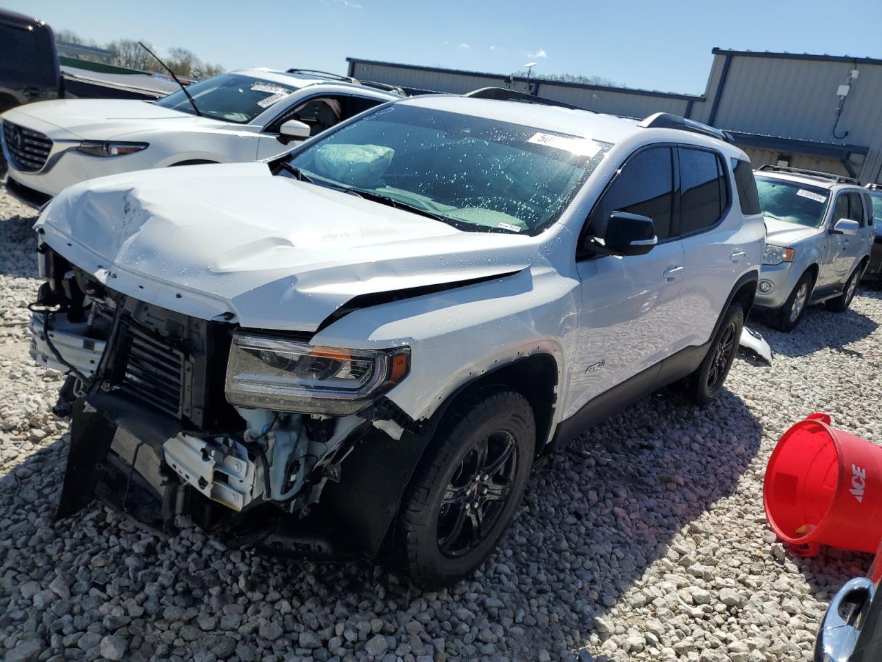 2022 GMC ACADIA AT4 car image