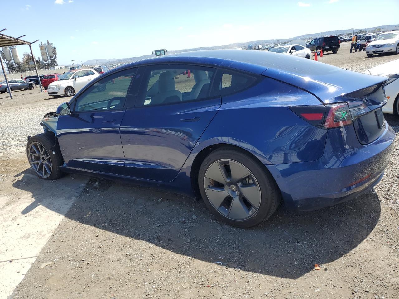 2022 TESLA MODEL 3 - Image 2