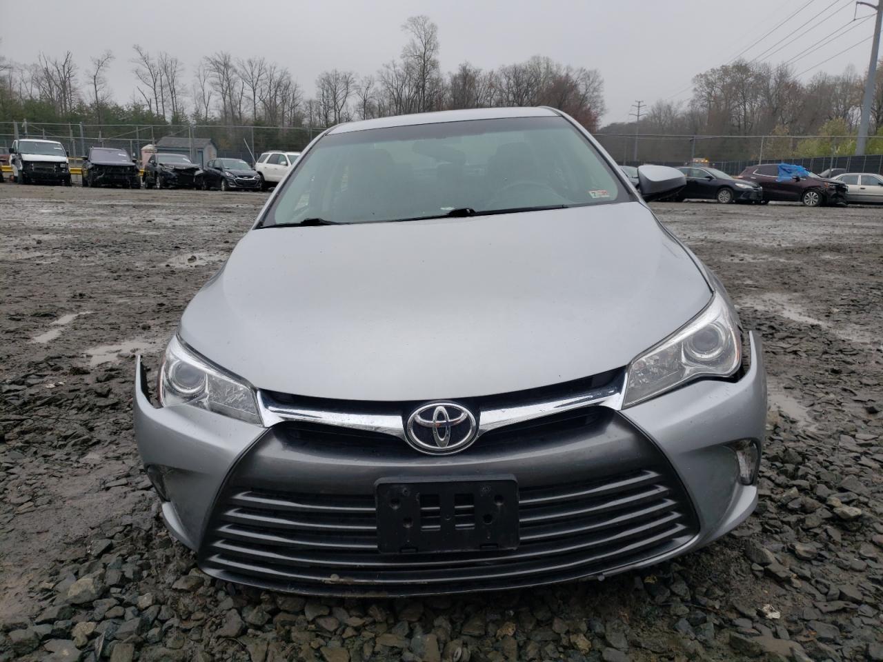 2017 TOYOTA CAMRY LE - Фото 5