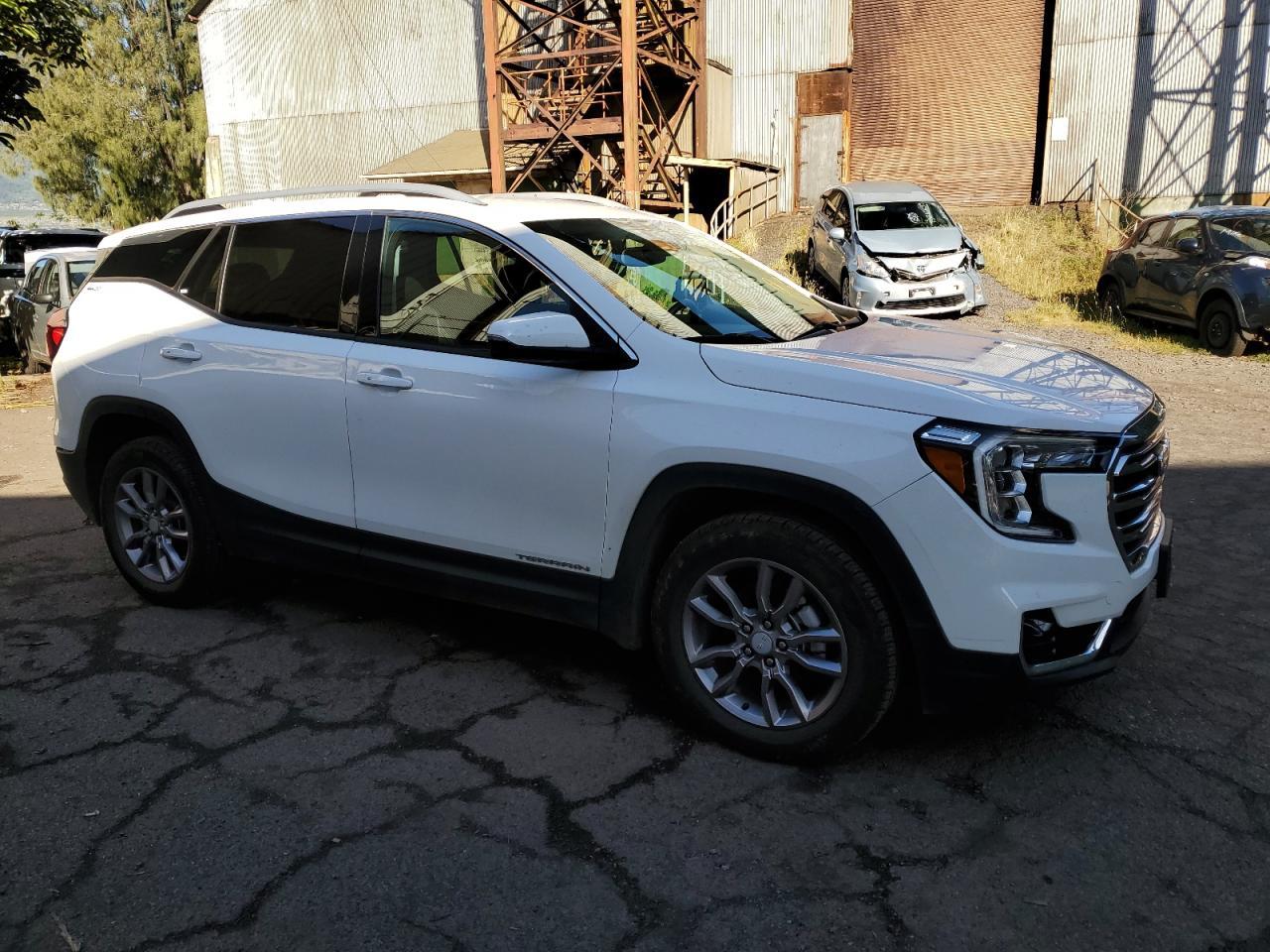 2023 GMC TERRAIN SL - Фото 4