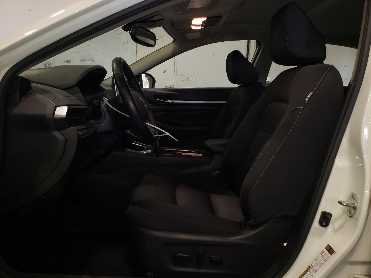 2020 NISSAN ALTIMA SV - Фото 7