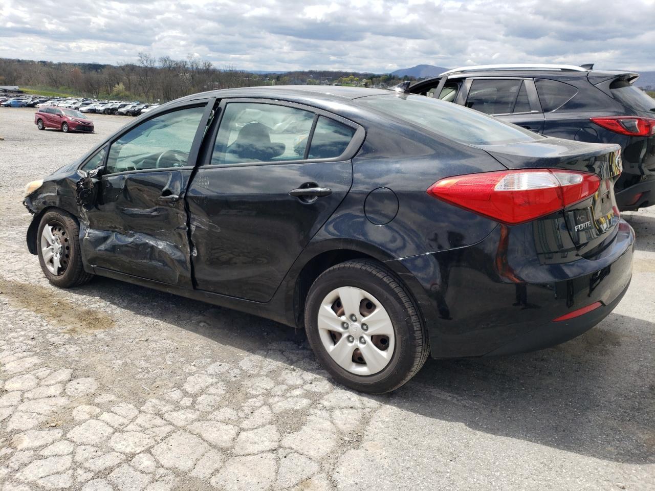 2015 KIA FORTE LX - Фото 2