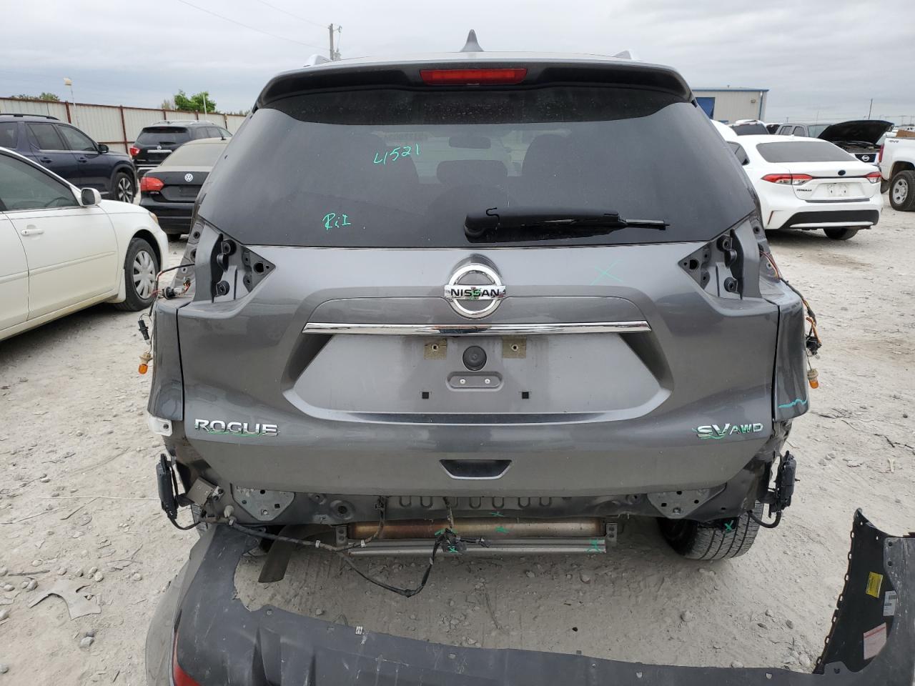 2018 NISSAN ROGUE S - Фото 6