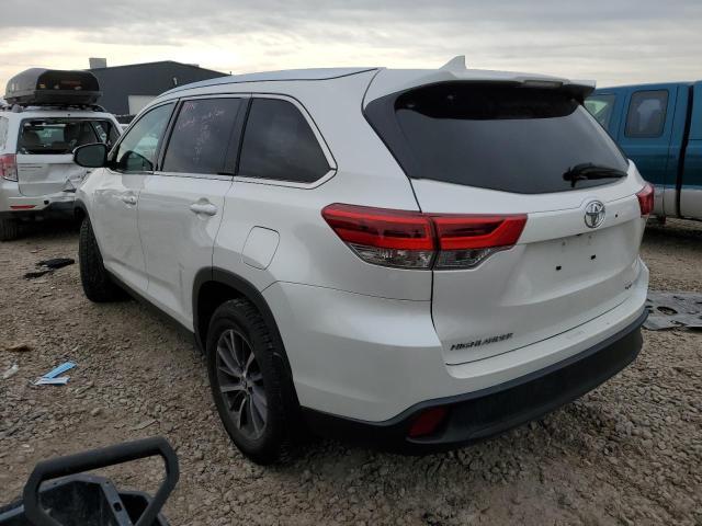 2019 Toyota Highlander Se - Фото 2