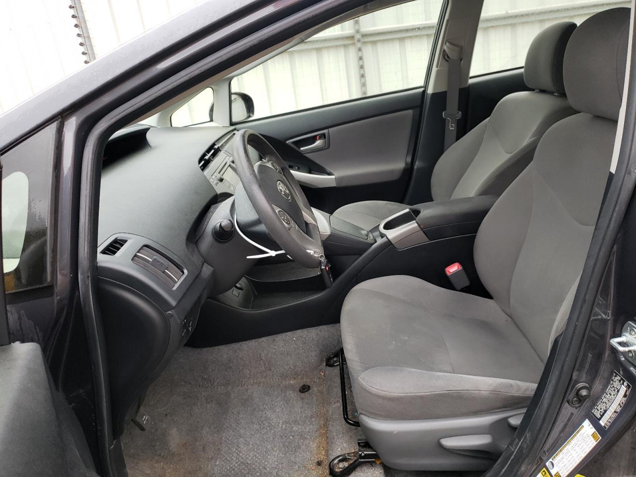 2013 TOYOTA PRIUS - Image 7