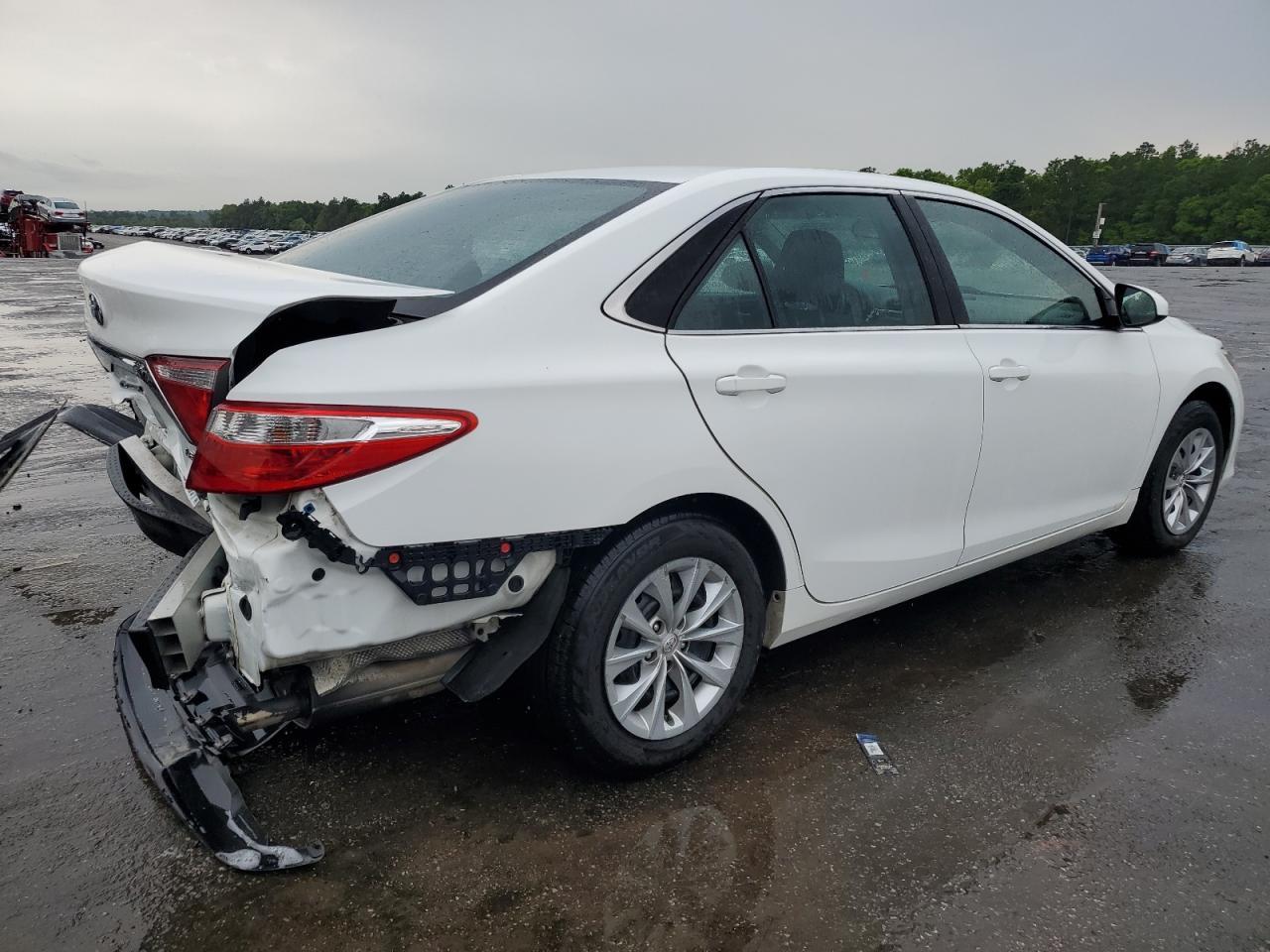 2017 TOYOTA CAMRY LE A - Фото 3