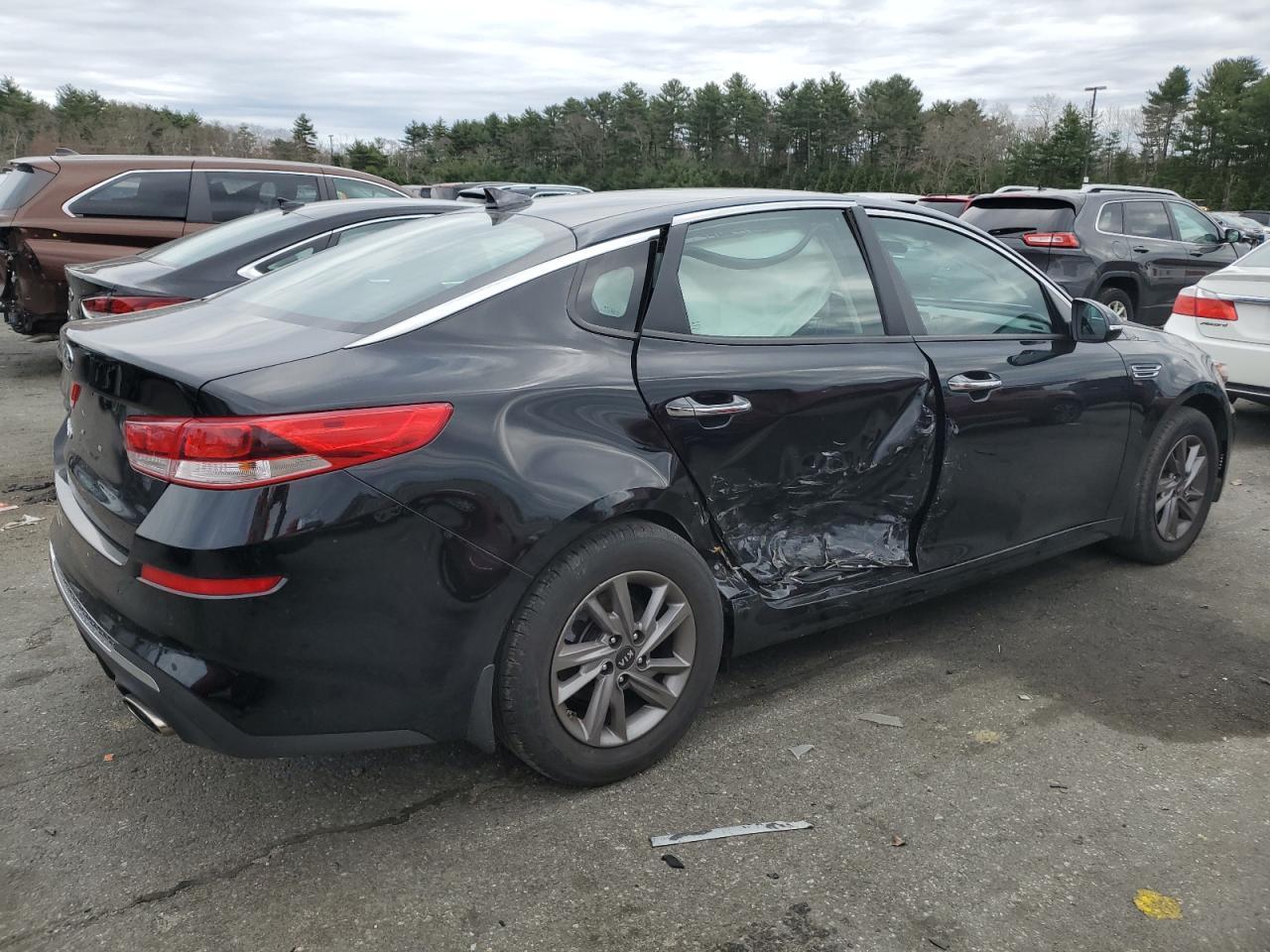 2020 KIA OPTIMA LX - Фото 3