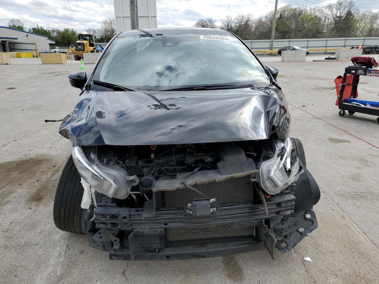 2021 NISSAN VERSA SV - Image 5