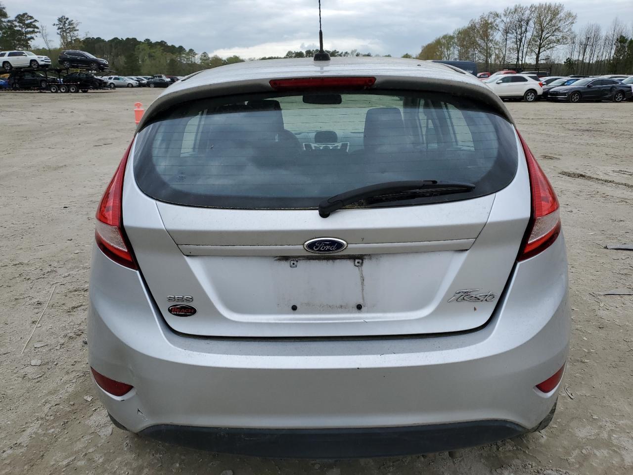 2012 FORD FIESTA SES - Фото 6