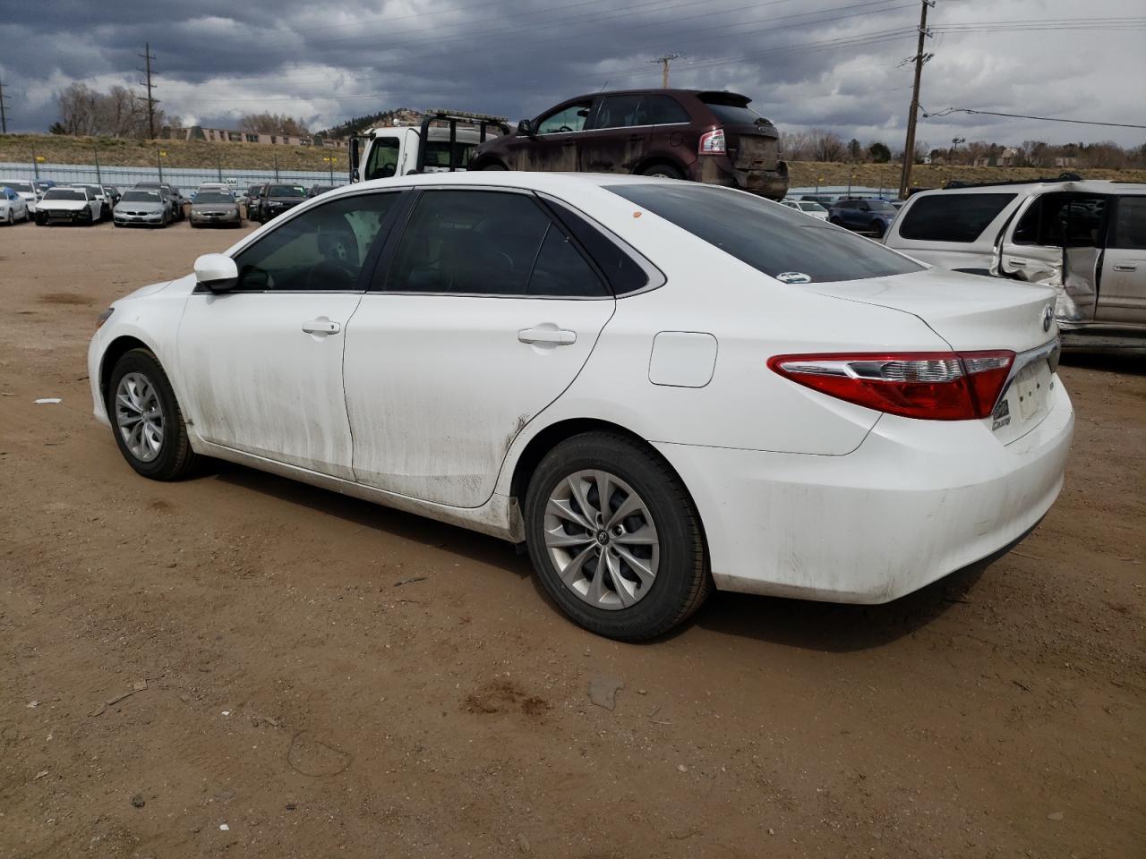 2016 TOYOTA CAMRY LE - Image 2