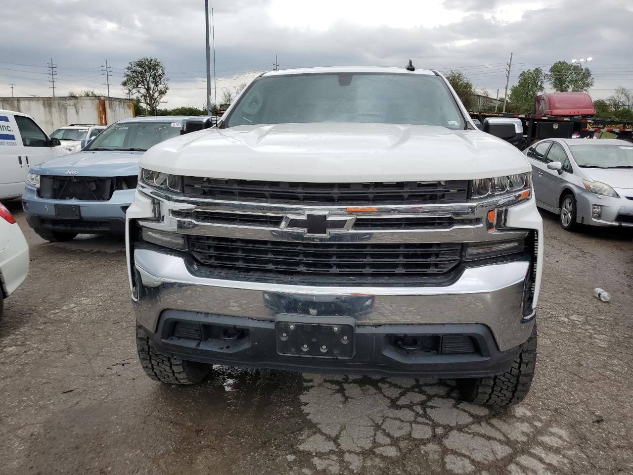 2019 CHEVROLET SILVERADO - Фото 5