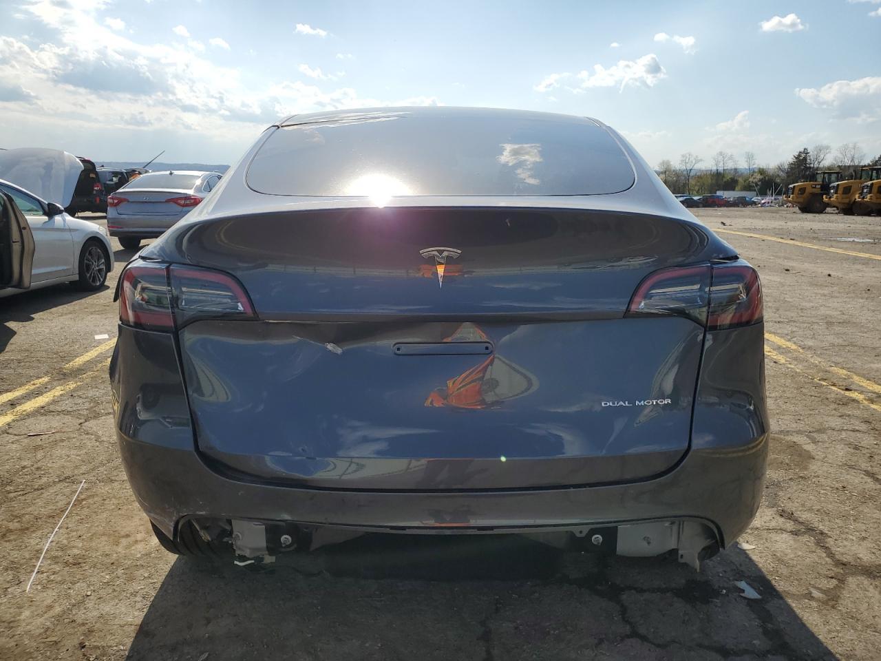 2023 TESLA MODEL Y - Image 6