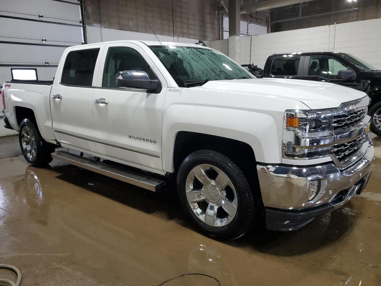 2018 CHEVROLET SILVERADO - Фото 4