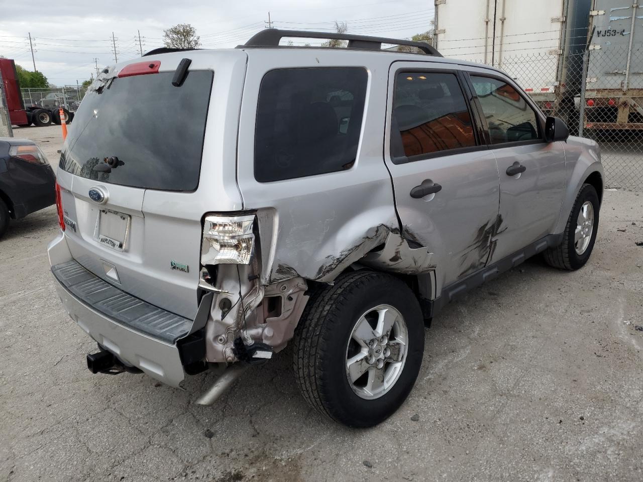 2012 FORD ESCAPE XLT - Фото 3