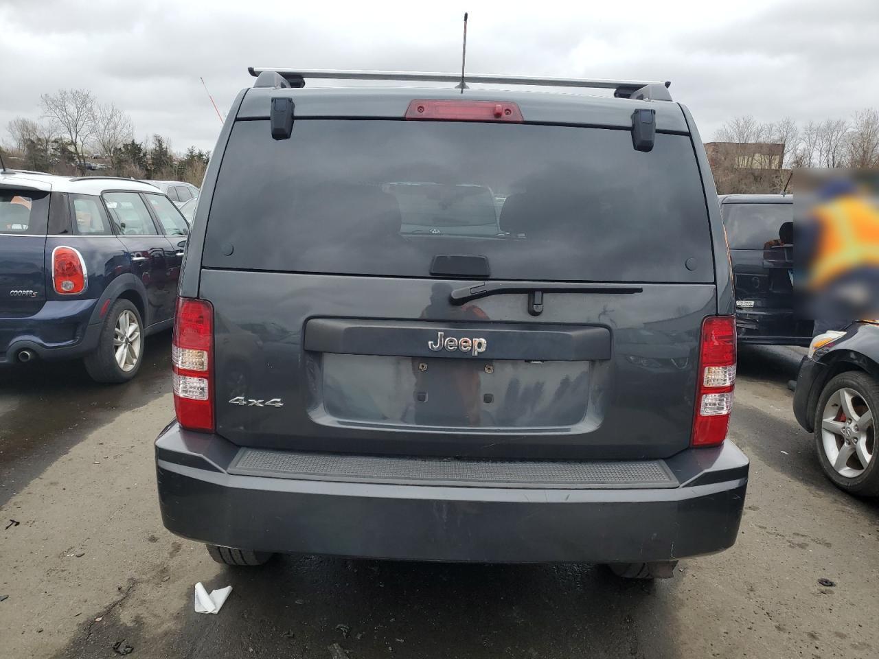 2010 JEEP LIBERTY SP - Image 6
