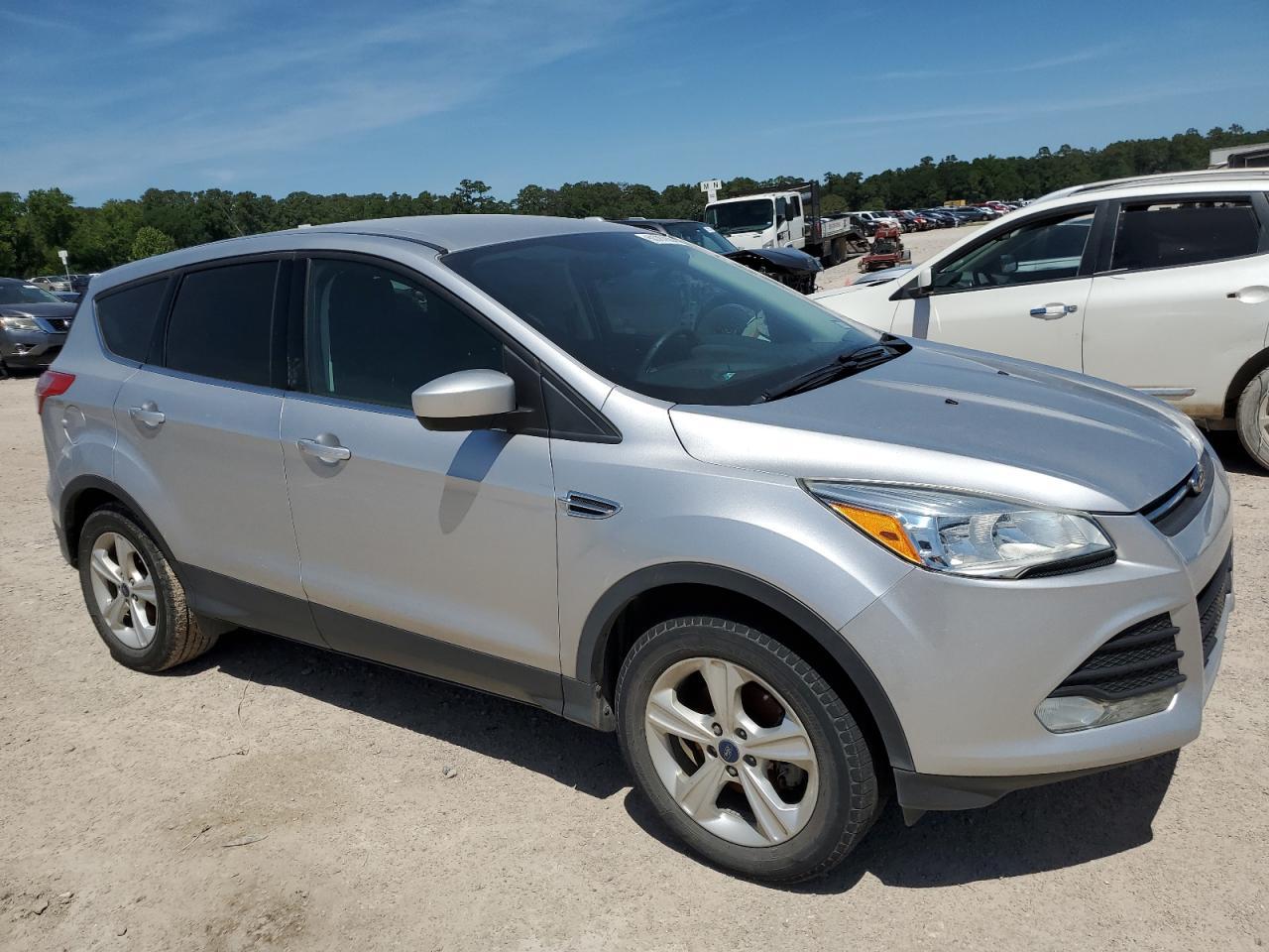 2015 FORD ESCAPE SE - Image 4