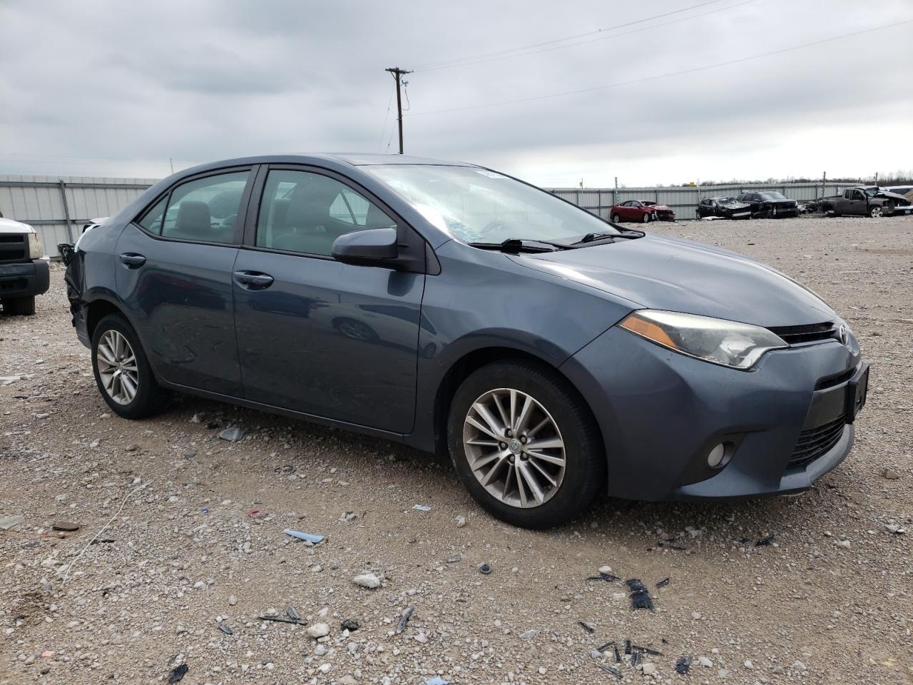 2015 TOYOTA COROLLA L - Фото 4