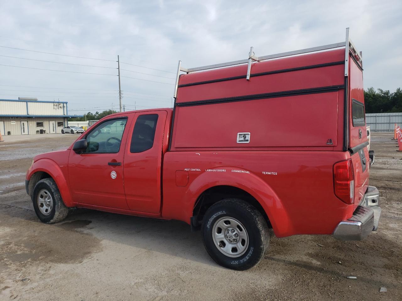 2016 NISSAN FRONTIER S - Фото 2