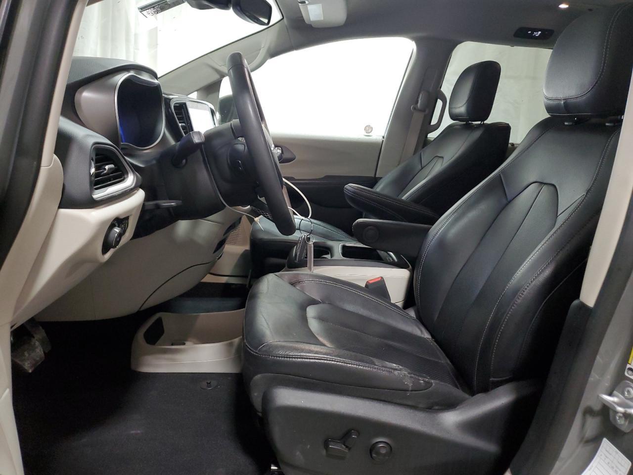 2022 CHRYSLER PACIFICA T - Image 7