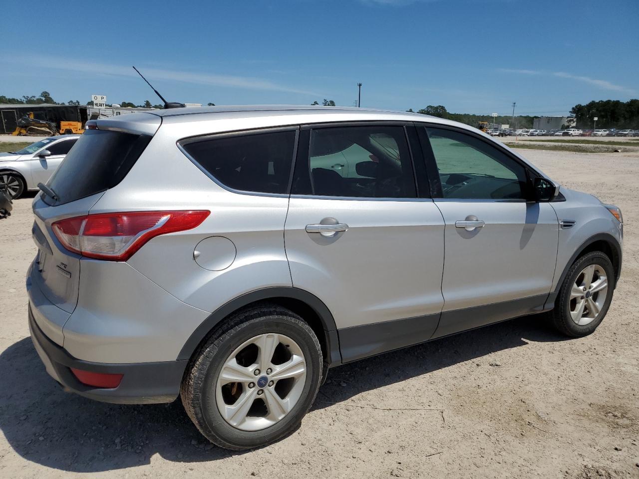 2015 FORD ESCAPE SE - Image 3