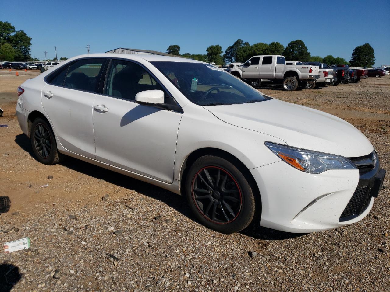2017 TOYOTA CAMRY LE - Фото 4