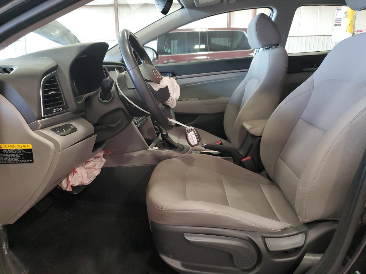 2018 HYUNDAI ELANTRA SE - Image 7