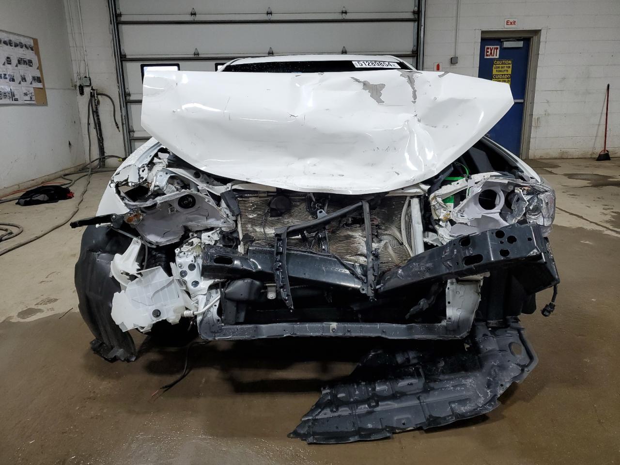 2014 TOYOTA CAMRY L - Image 5