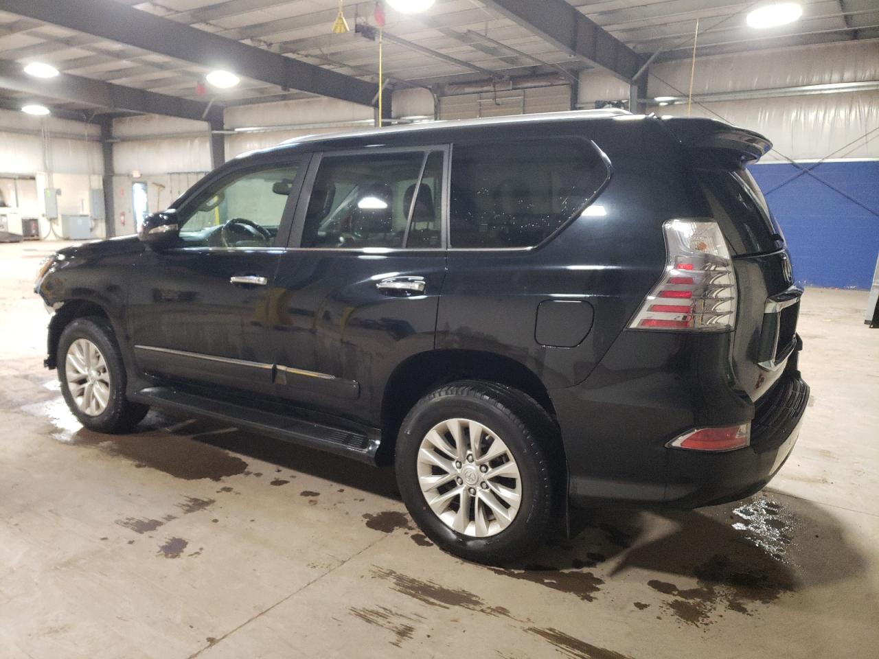 2018 LEXUS GX 460 - Image 2