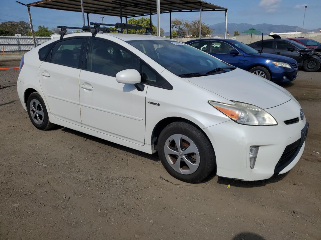 2013 TOYOTA PRIUS - Фото 4